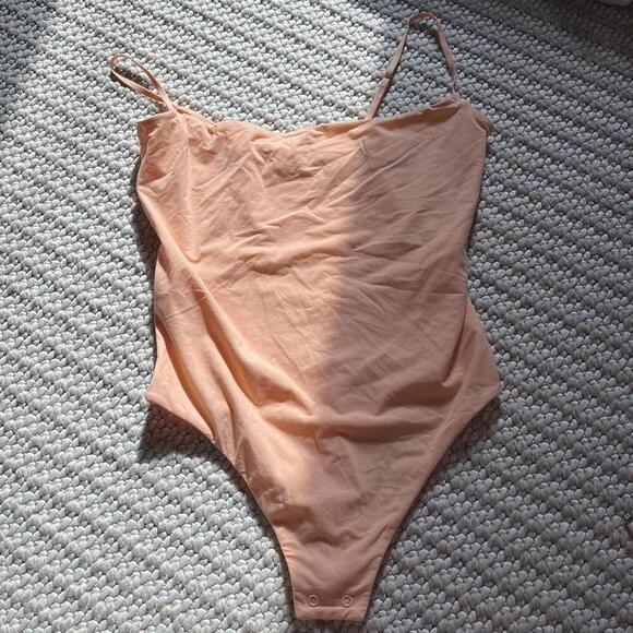 Skims Fits Everybody Cami Bodysuit - Picture 1 of 2